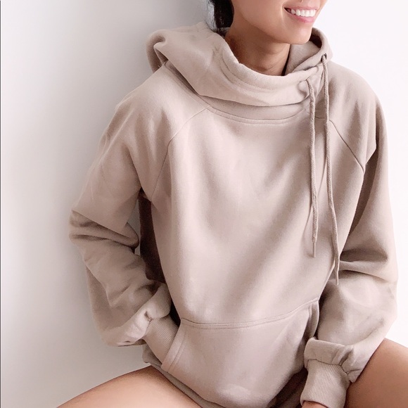 Jogger Set, Neutral Tone - Picture 5 of 8